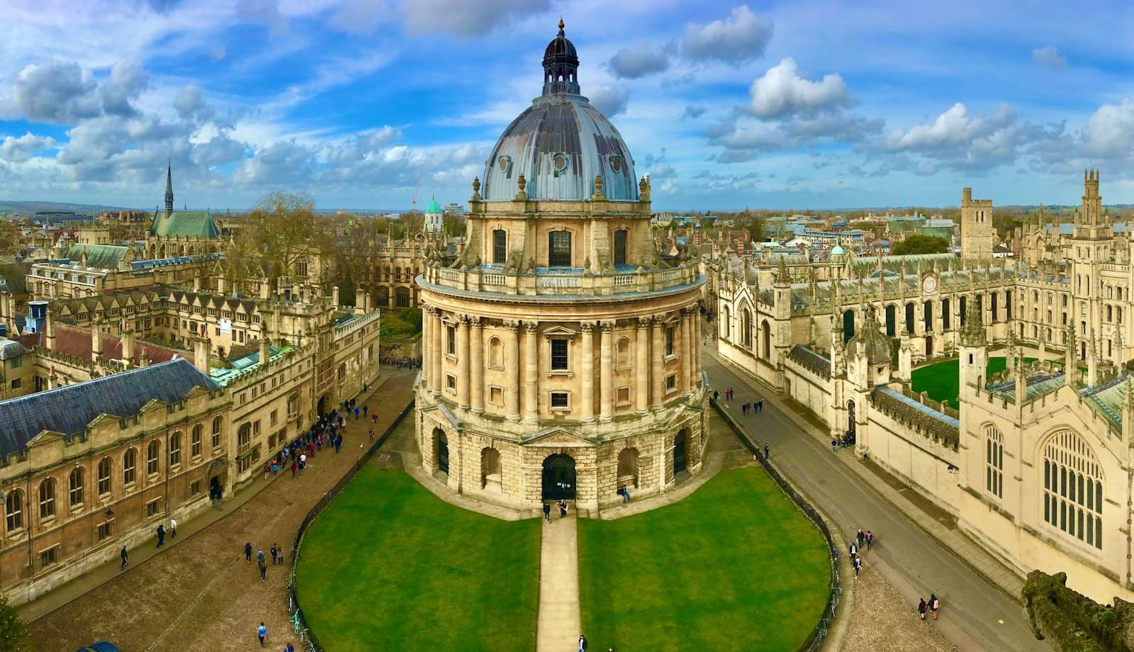 The Radcliffe Camera surrounded by Oxford's historic stone colleges
