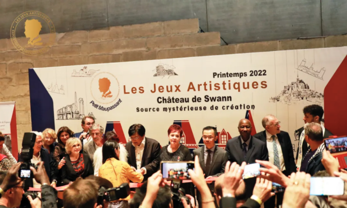 Guests and artists at the opening ceremony